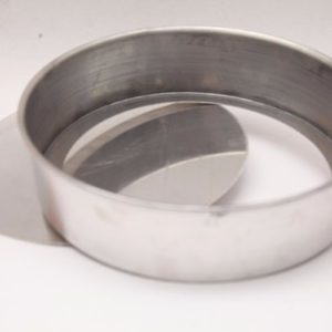 FORMA *ALUMÍNIO PARA BOLO FUNDO FALSO ALTA (10) N°20 em Monte Verde MG